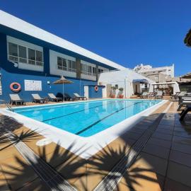 Apartamentos Cel Blau, Hotel in Es Canar