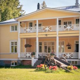 Landhaus Kekkola, hotel u gradu Mikeli
