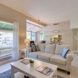 2 Mi to Beach: Condo w/ Pool Access in Hilton Head