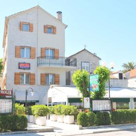 Hotel Trogir, hotell Trogiris