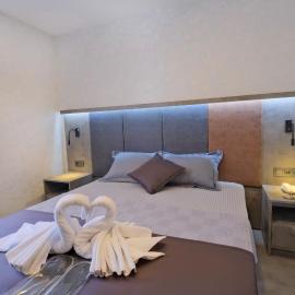 The Queen Hotel