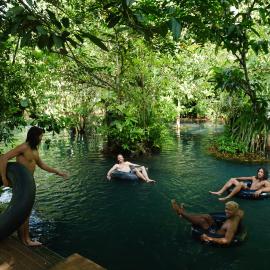Blu Monkey Pooltara Krabi Hotel & Villas Pet Friendly, хотел в Tha Lane Bay