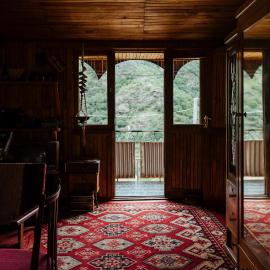 IRIS B&B in DEBED CANYON, hotel in Alaverdi