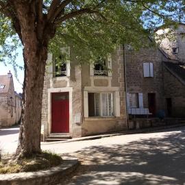Gîte Sous L' Orme: Asquins şehrinde bir otel