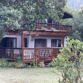 Forest Drive Holiday Home, hotel a Natureʼs Valley