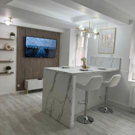 Viesnīca Beau duplex au centre Ville. pilsētā Mantlažolī