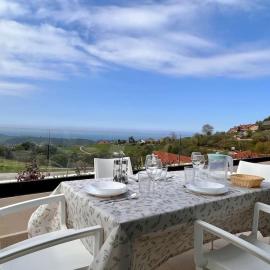 Apartamento Puerta de Comillas - Monabri