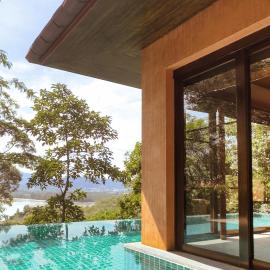 Korsiri Pool Villas, hotell i Panwa Beach