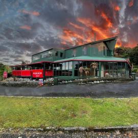 Fox Glacier Jade Hotel, hotel di Fox Glacier