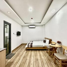 The Jade Hotel near Tan Son Nhat Airport