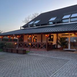 Hotel Rosengarten, отель во Франкфурте-на-Одере