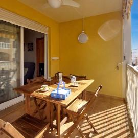2 Bedroom Amazing Apartment In Playa De Moncofa, hotel in Moncófar