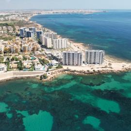 POSIDONIA PUNTA PRIMA - Luxury Seafront Apartments, hotel a Punta Prima