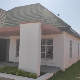 House in brufut near the sea / tanji bird reserve, Hotel in Brufut