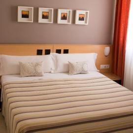 Hostal Albero by eme hoteles, hotel in Sanlúcar la Mayor