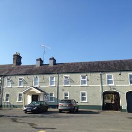 Westgate House B&B Strokestown, хотел в Strokestown