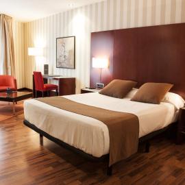Zenit Lleida – hotel w mieście Lleida