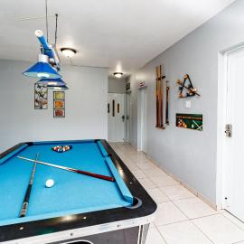 Green Studio 1 - just 7 min drive to the beach