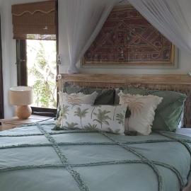 Villa Gede Private Guest House, hotel v destinaci Selemadeg