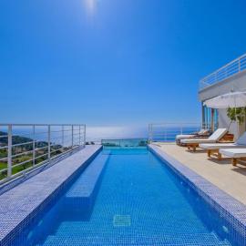 Highclere Hotel and Spa, hotel Faralyában