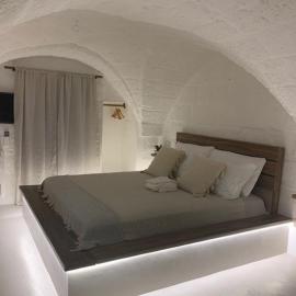 Boutique Room One