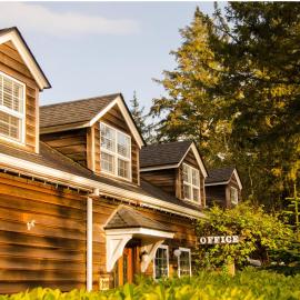 Ecola Creek Lodge, מלון בקנון ביץ'