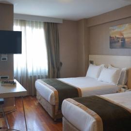 Hotel Troya