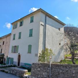Chambre dans maison de caractère, hotel v destinácii La Bastide