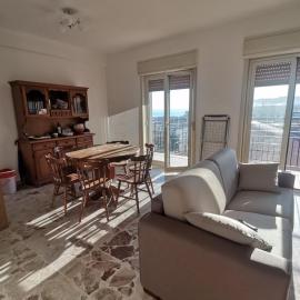 Appartement Spadafora - 50m de la plage, hotel en Spadafora