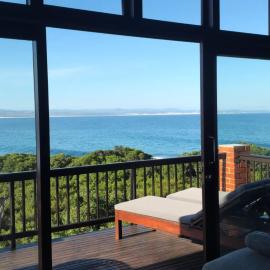 Shaloha Guesthouse on Supertubes, hotel in Jeffreys Bay