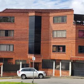 Departamento en Cuenca, 3 Habitaciones y parqueo gratis, hotel a Cuenca