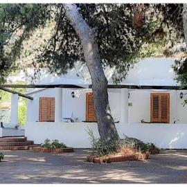 Villa il Glicine, מלון בוולקאנו