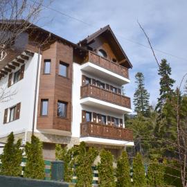 Cosy & Minimalistic Apartments Sinaia - Mountain View & Parking