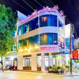 TÍ LẦU HOMESTAY Tours & Motorbike Rental, hotel in Ha Giang
