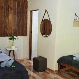 Chalé Recanto da Cachoeira I, hotel in Eldorado