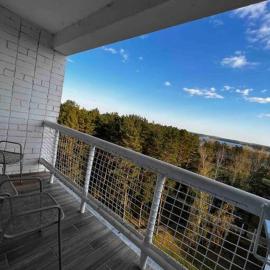 Studio Apartment with Lake View