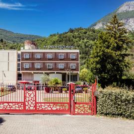 Meylan में, होटल Hôtel Les Trois Roses, Meylan Grenoble