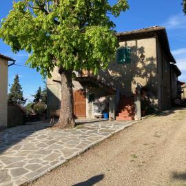 Agriturismo La casina di Castellinuzza e Piuca, hotelli kohteessa Corti