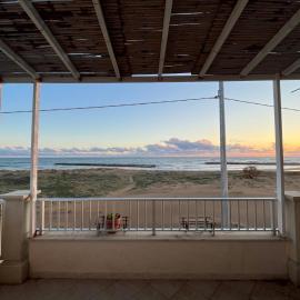 Veranda sul mare di Donnalucata, hotel u gradu Donalukata