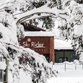 Kalkite में, होटल Ski Rider Hotel