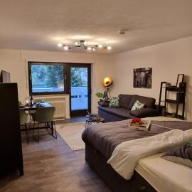 Tolle Wohnung im Industrial Style mit Parkplatz, hotel em Aschaffenburg