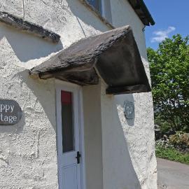 Poppy Cottage, lake view holiday cottage in Coniston, hotel en Coniston