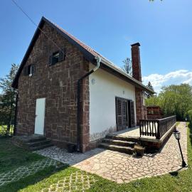 Hangulatos Balaton parti nyaraló