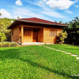 Casa de campo com acesso ao Rio