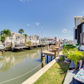 Nettles Island Vacation Rental w/ Resort Amenities, hotel in Jensen Beach