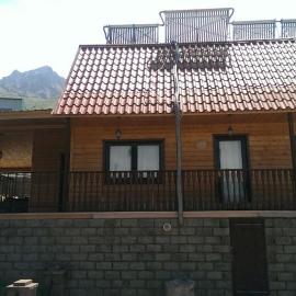 WhiteFortShymbulak, hotel in Besqaynar