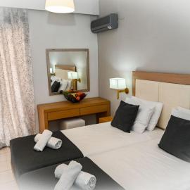 ANGELA STUDIOS, hotel em Kremasti