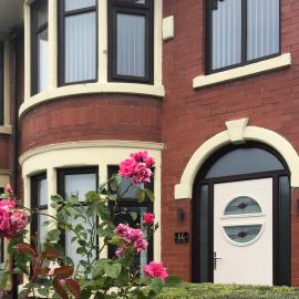 Dalmore - Quiet residence with long driveway at M6 Preston