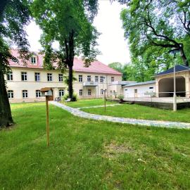 Moderne Gästewohnung "Am Weinberg" am Stadtpark, hotel em Oschatz