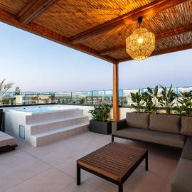 Isla Luxury Apartments - Private Rooftop with Hot tub - 100m from Beach